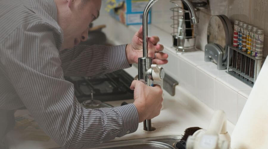 Professional emergency plumbing in Lees Summit, MO